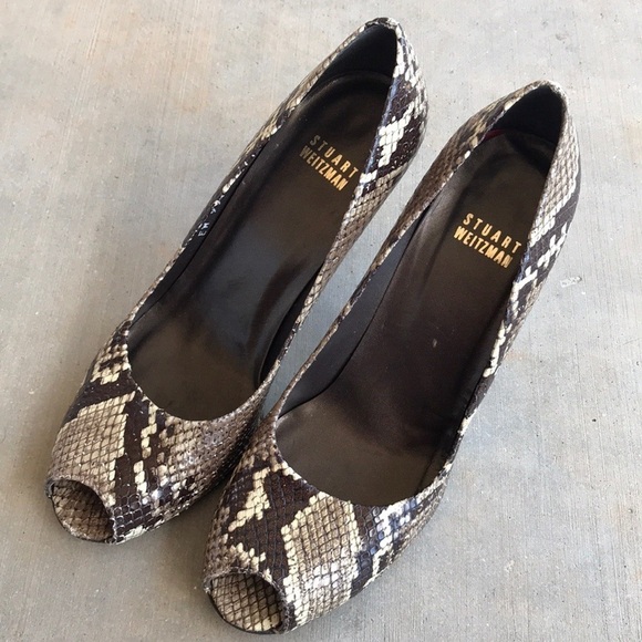 Stuart Weitzman Snakeskin Peep Toe Kitten Heels - Picture 2 of 8